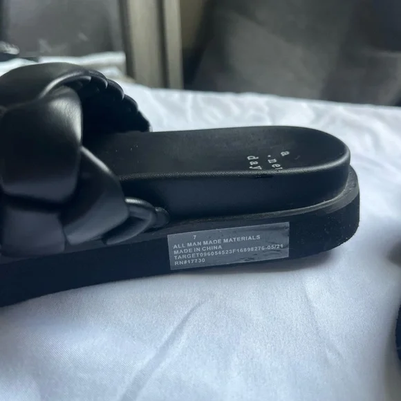 A New Day Women's Black Double Braided Sandals - Picture 5 of 5